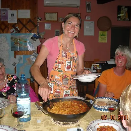 Le Tre Grazie Santa Maria la Palma